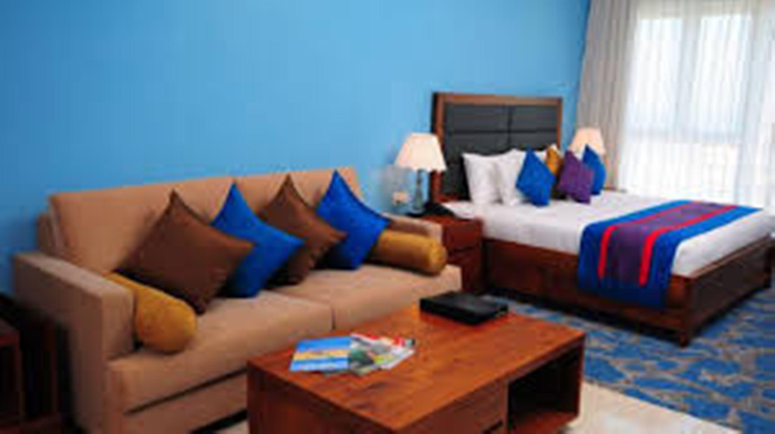 Ocean Edge Suites & Hotel Коломбо Экстерьер фото